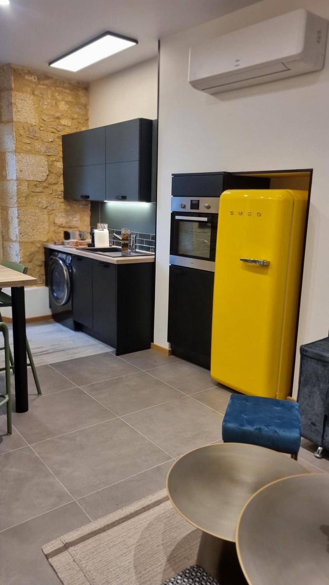 Duplex Luxe Avec Parking Centre * Sarlat